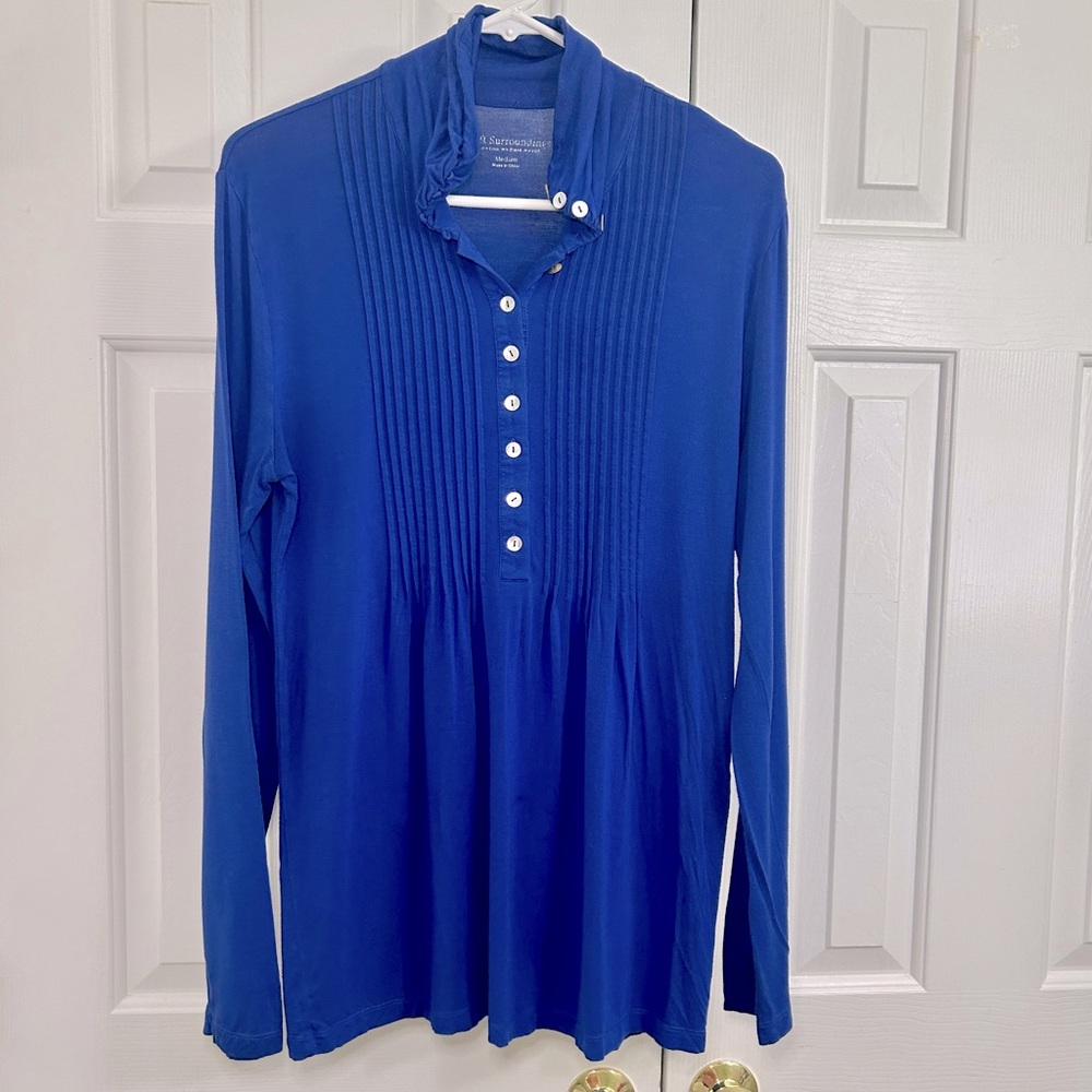 Soft Surroundings Blue Button Neckline Pleated Front Long Sleeve Tunic Top Sz M